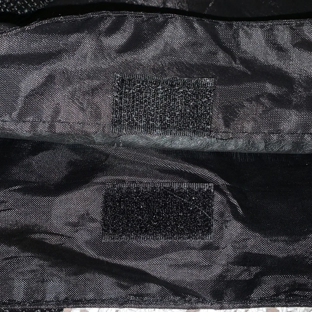 Norman Rockwell Tote Walking to School Scholarly Pace Nylon Blue Black NWOT